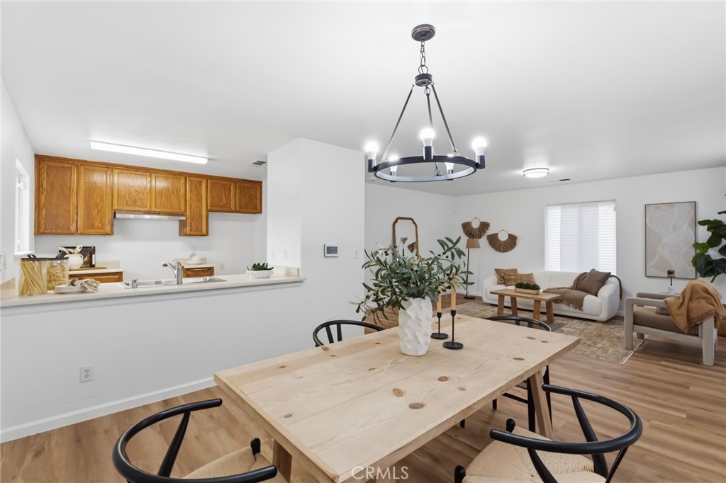 1588 Michoacan Ct, Madera, CA 93638