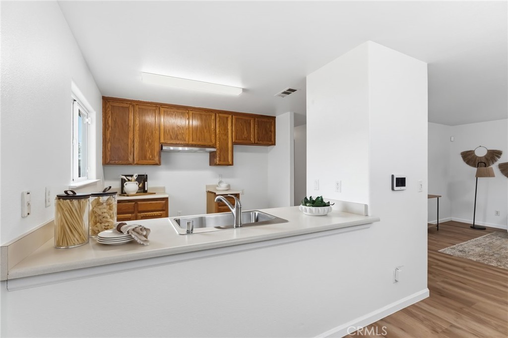 1588 Michoacan Ct, Madera, CA 93638