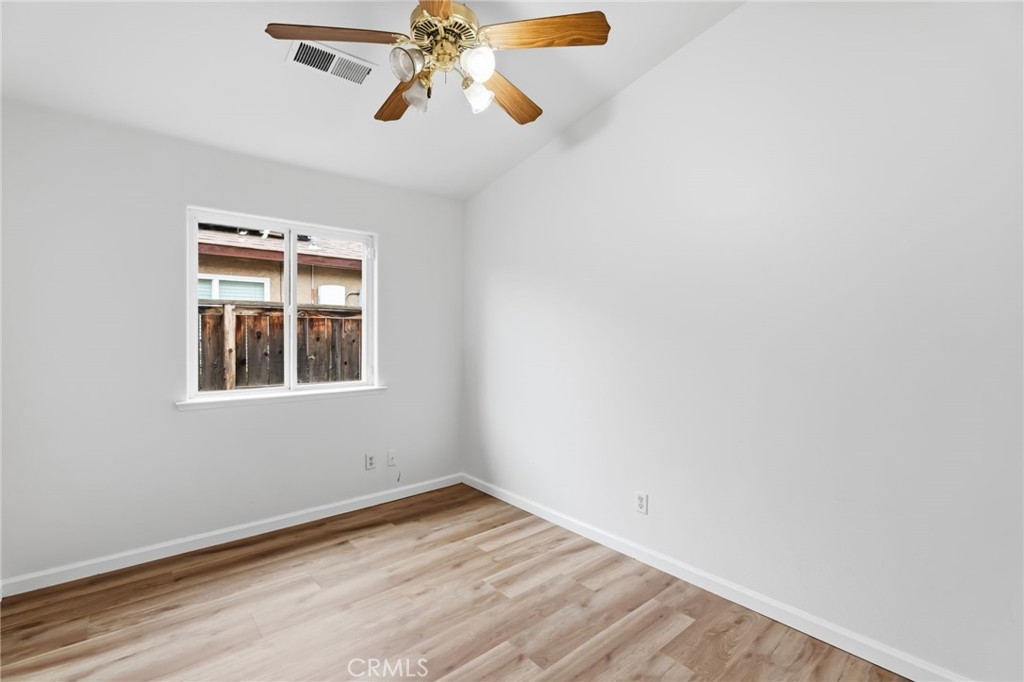 1588 Michoacan Ct, Madera, CA 93638