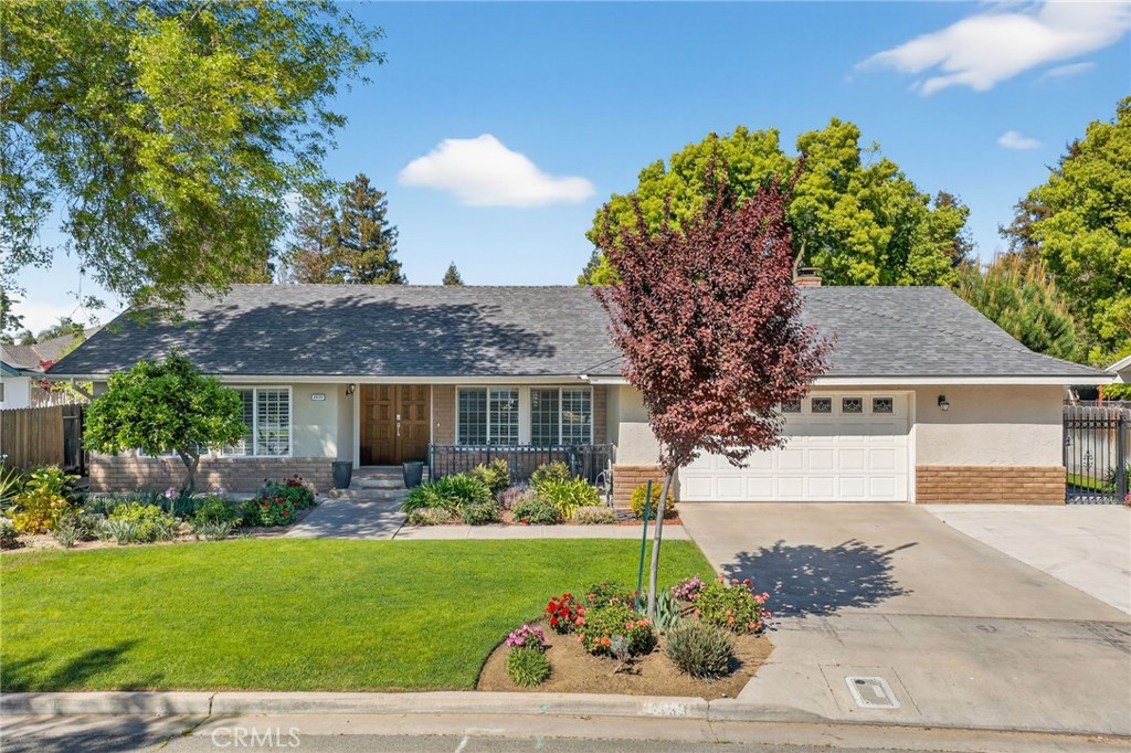 2433 W 3rd, Madera, CA 93637