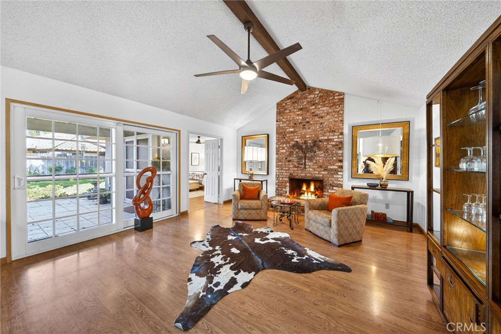 2433 W 3rd, Madera, CA 93637