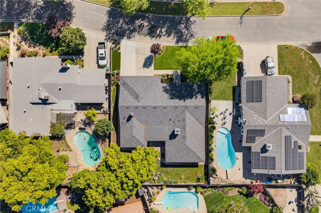 2433 W 3rd, Madera, CA 93637