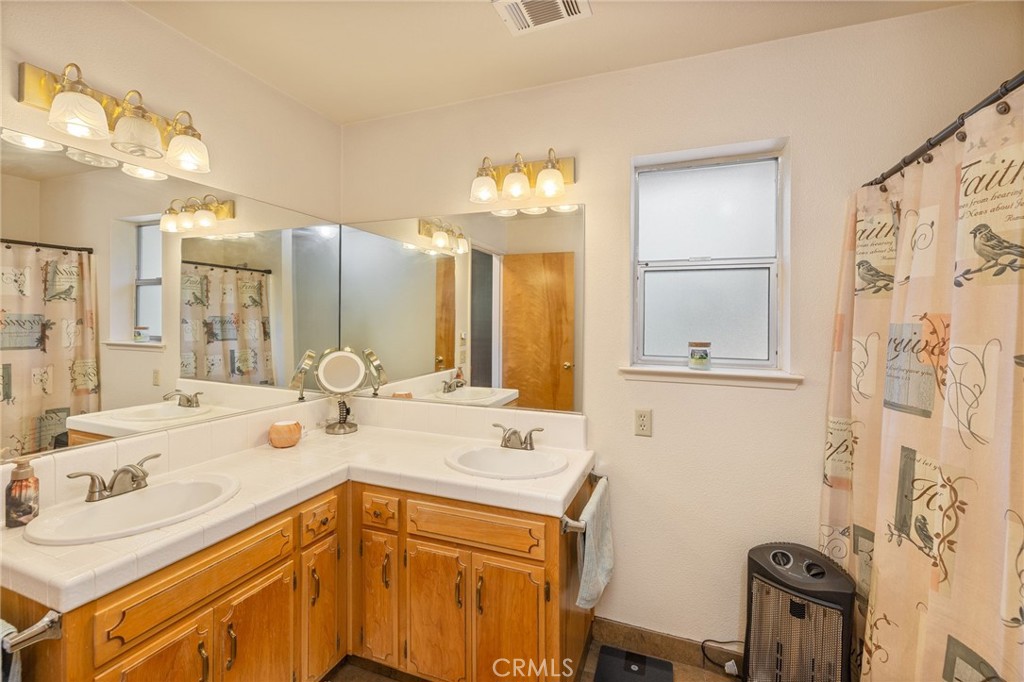 36333 Finegold Creek, North Fork, CA 93643