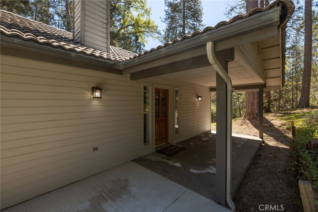 36333 Finegold Creek, North Fork, CA 93643