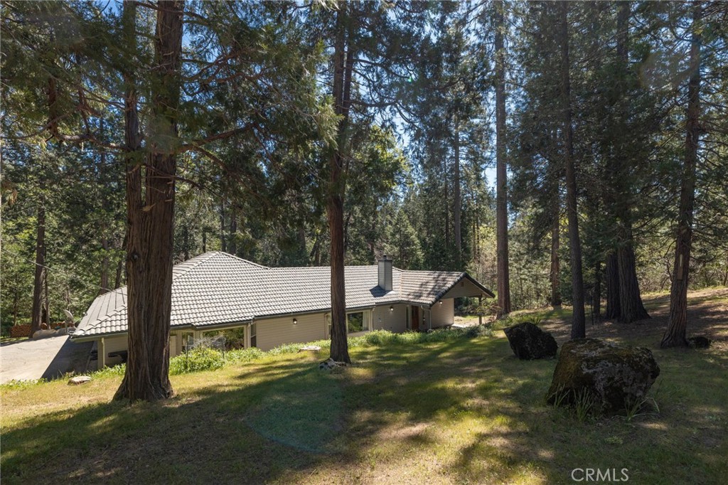 36333 Finegold Creek, North Fork, CA 93643