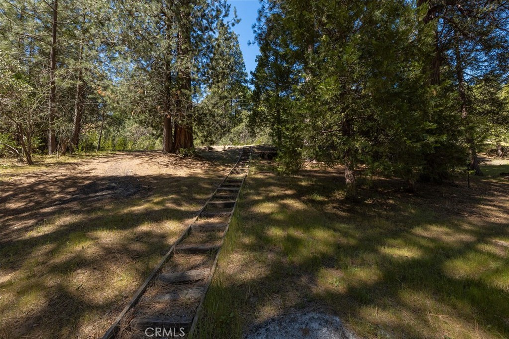 36333 Finegold Creek, North Fork, CA 93643