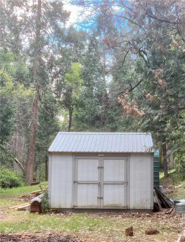 36333 Finegold Creek, North Fork, CA 93643
