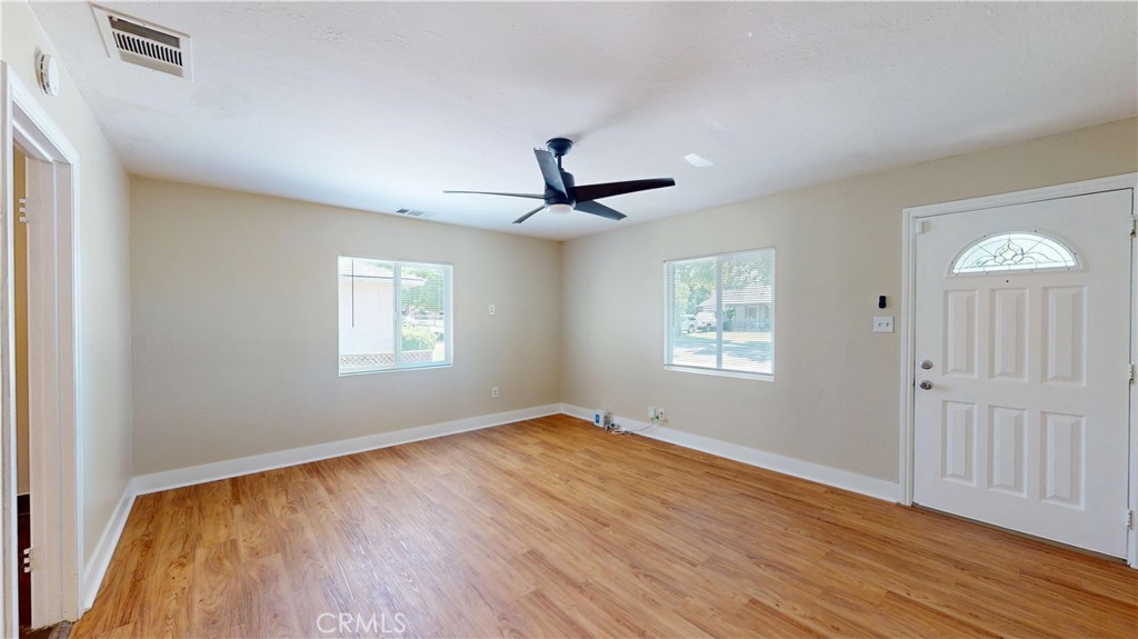 1014 W Andrews, Fresno, CA 93705