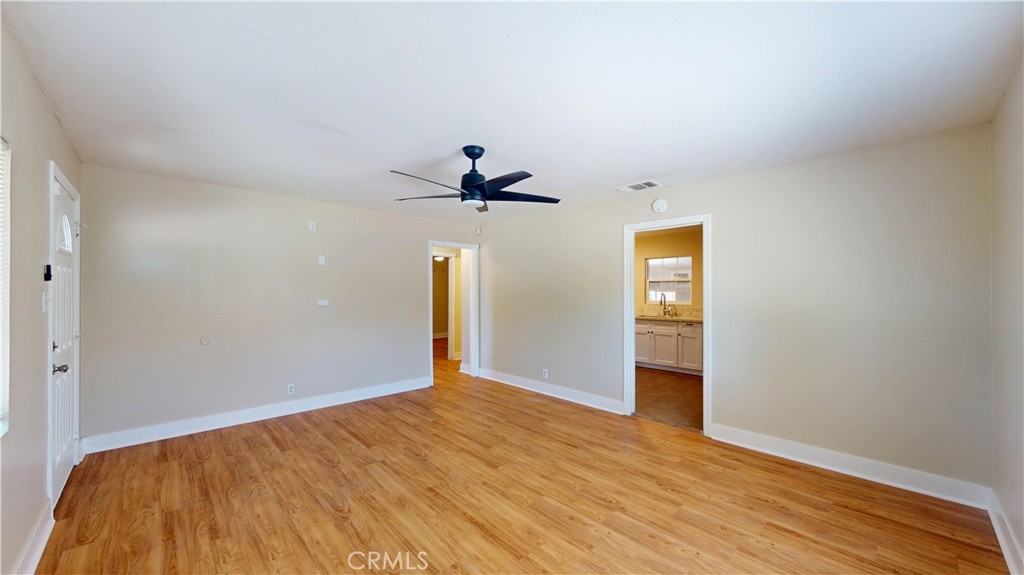 1014 W Andrews, Fresno, CA 93705