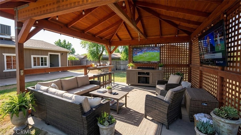 1014 W Andrews, Fresno, CA 93705