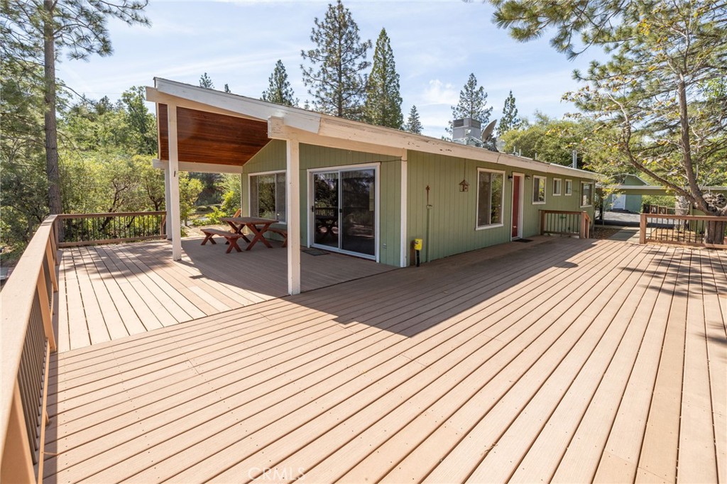 54481 Pinchot Dr., North Fork, CA 93643