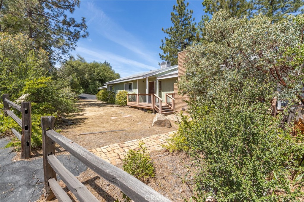 54481 Pinchot Dr., North Fork, CA 93643