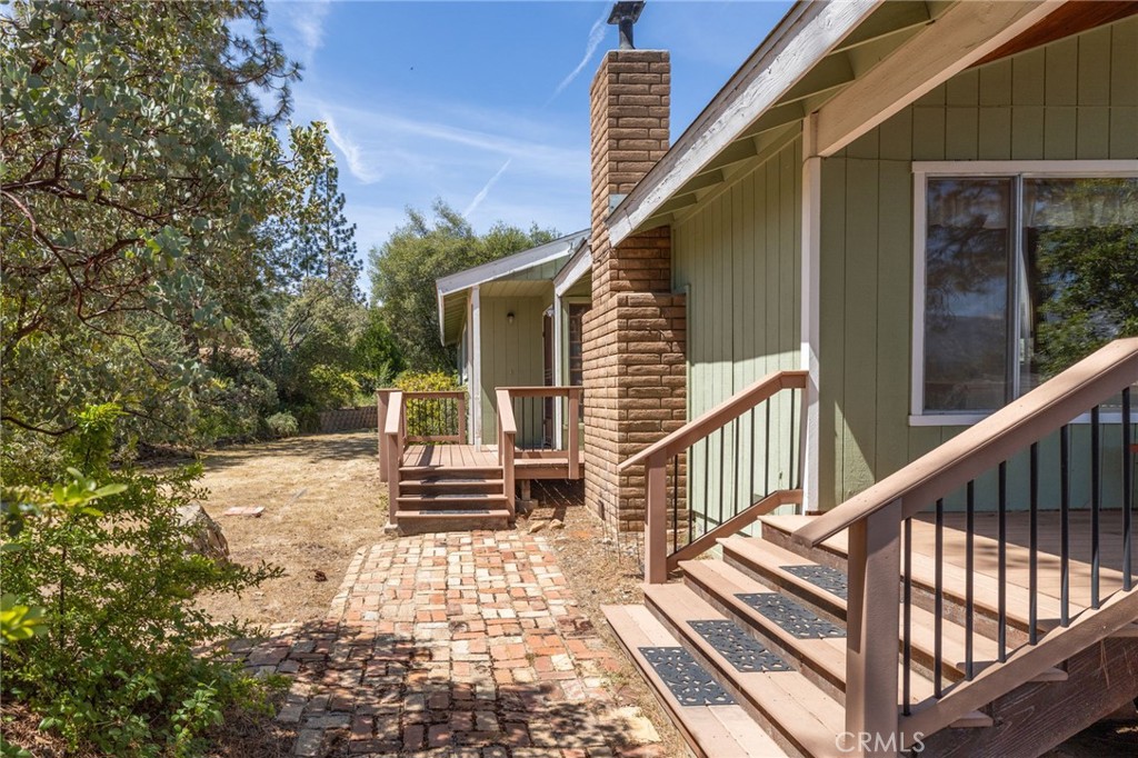 54481 Pinchot Dr., North Fork, CA 93643