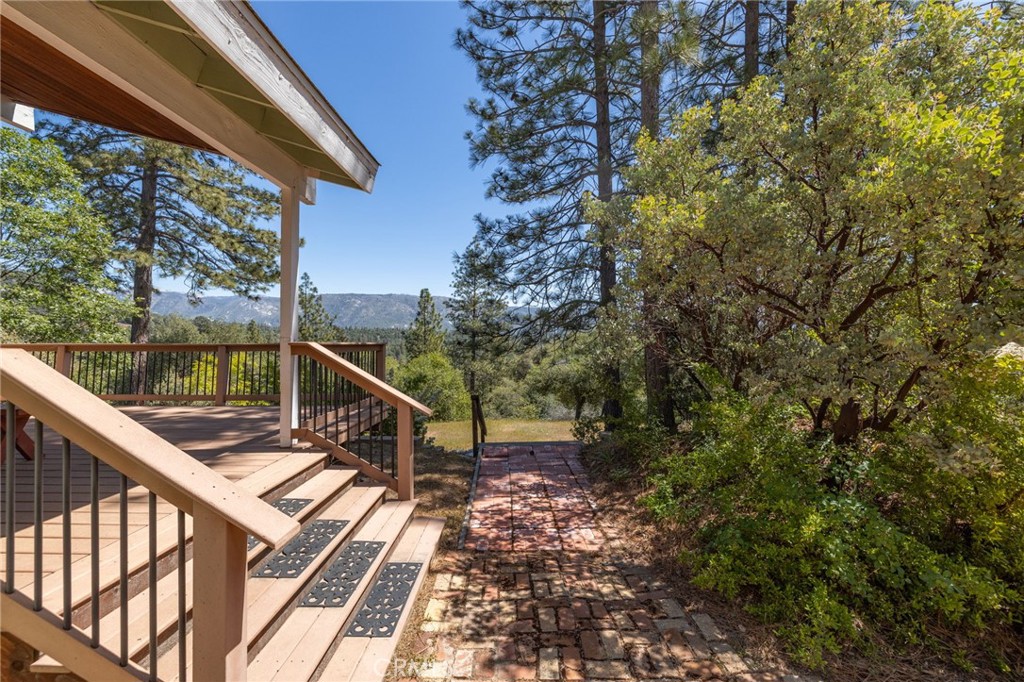 54481 Pinchot Dr., North Fork, CA 93643