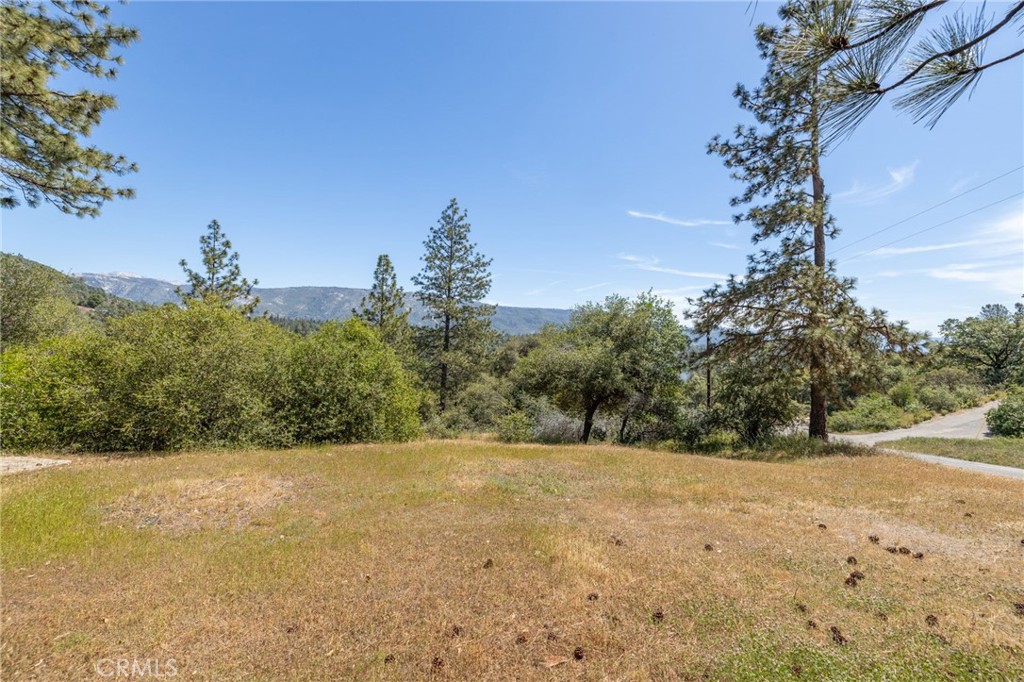 54481 Pinchot Dr., North Fork, CA 93643