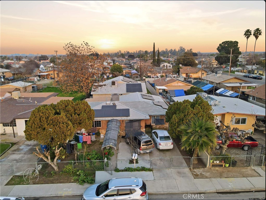 216 Browning Rd, Mcfarland, CA 93250