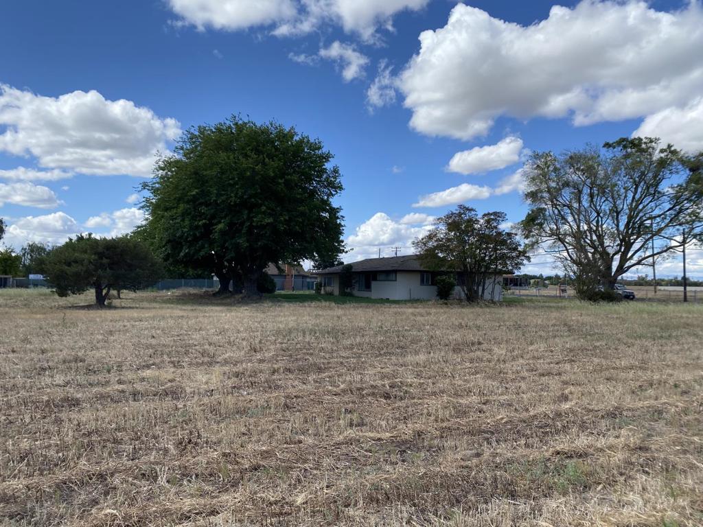 16244 Cottage Ave, Manteca, CA 95336