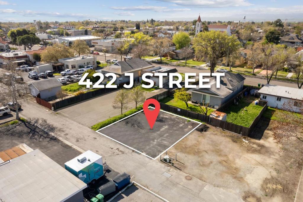 422 J St, Los Banos, CA 93635