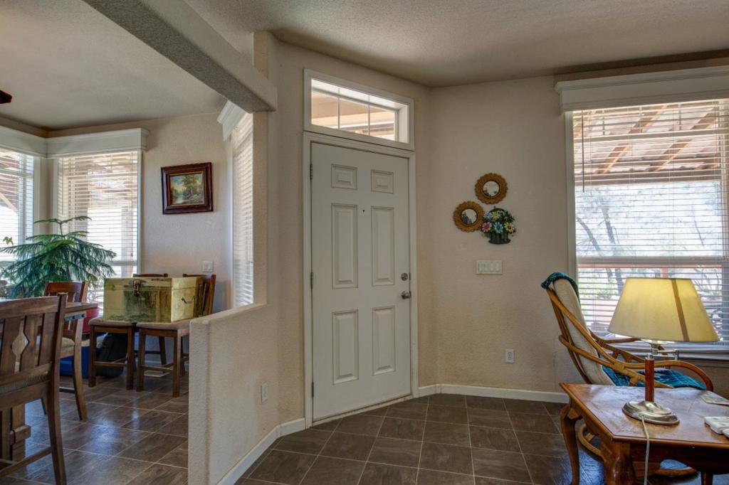 17997 Del Puerto Canyon Rd, Patterson, CA 95363