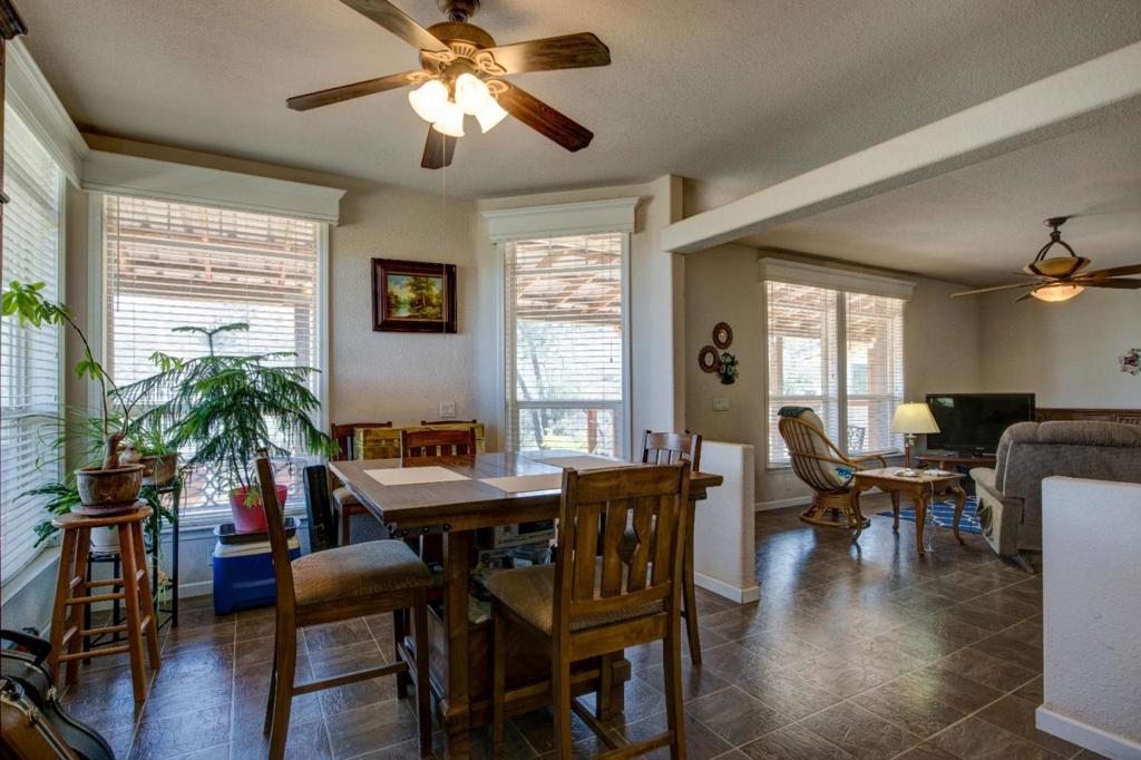 17997 Del Puerto Canyon Rd, Patterson, CA 95363