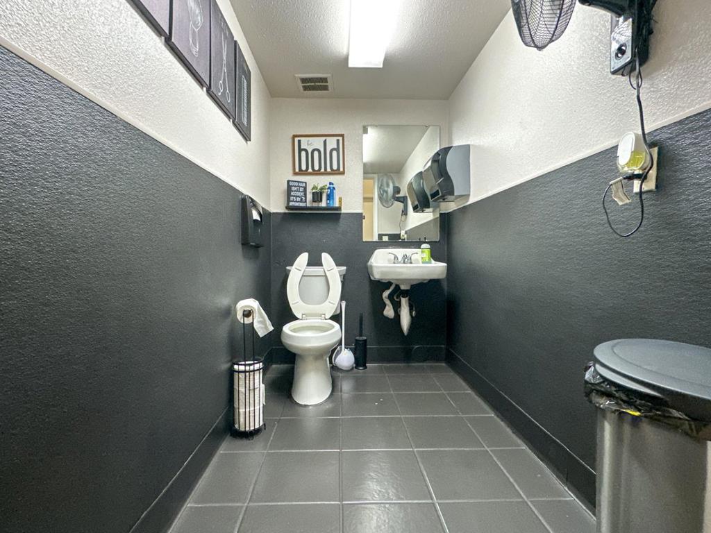 2531 2531 E Whitmore Ave, Ceres, CA 95307