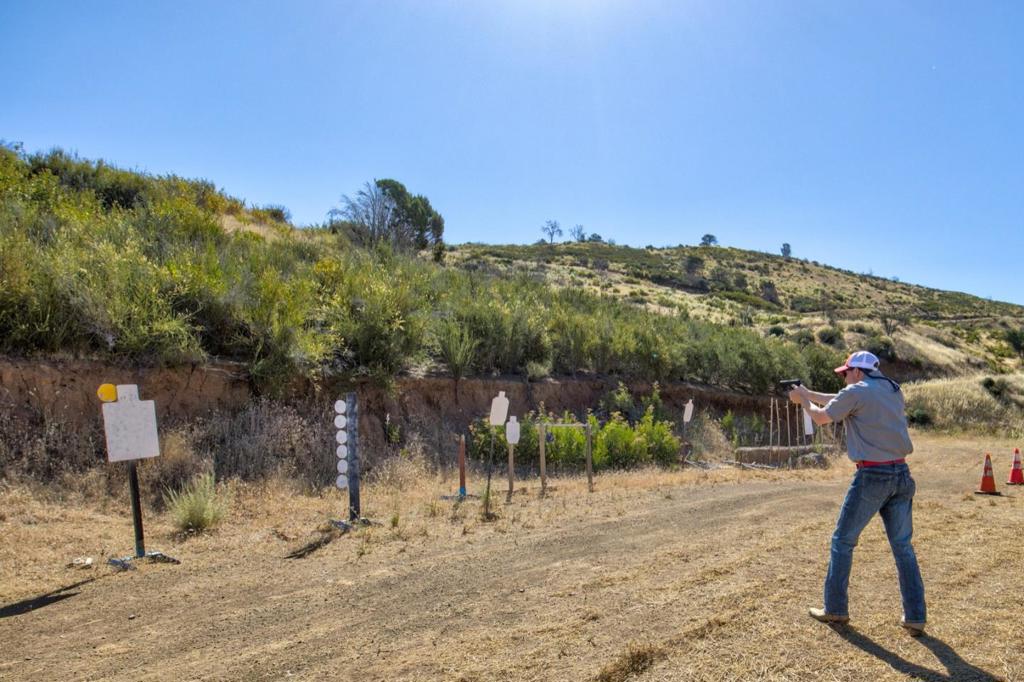 14600 Del Puerto Canyon Rd, Newman, CA 95360