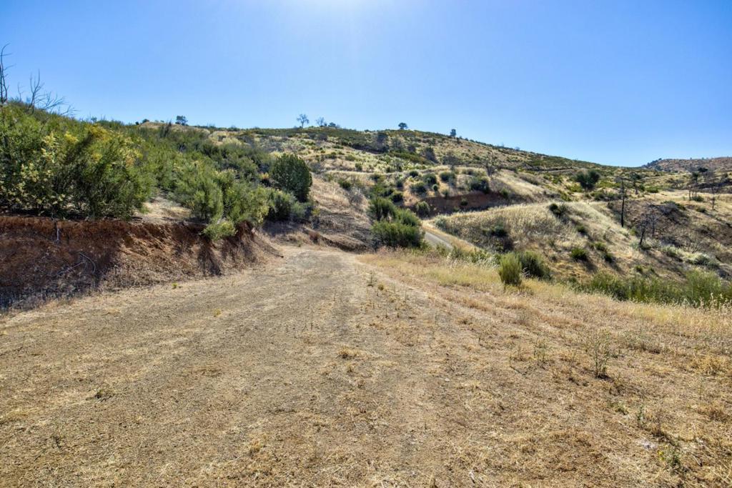 14600 Del Puerto Canyon Rd, Newman, CA 95360