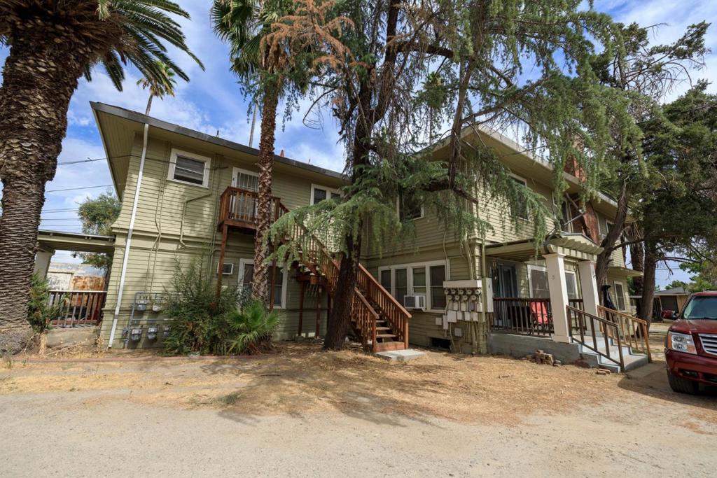 2523 5th St, Ceres, CA 95307