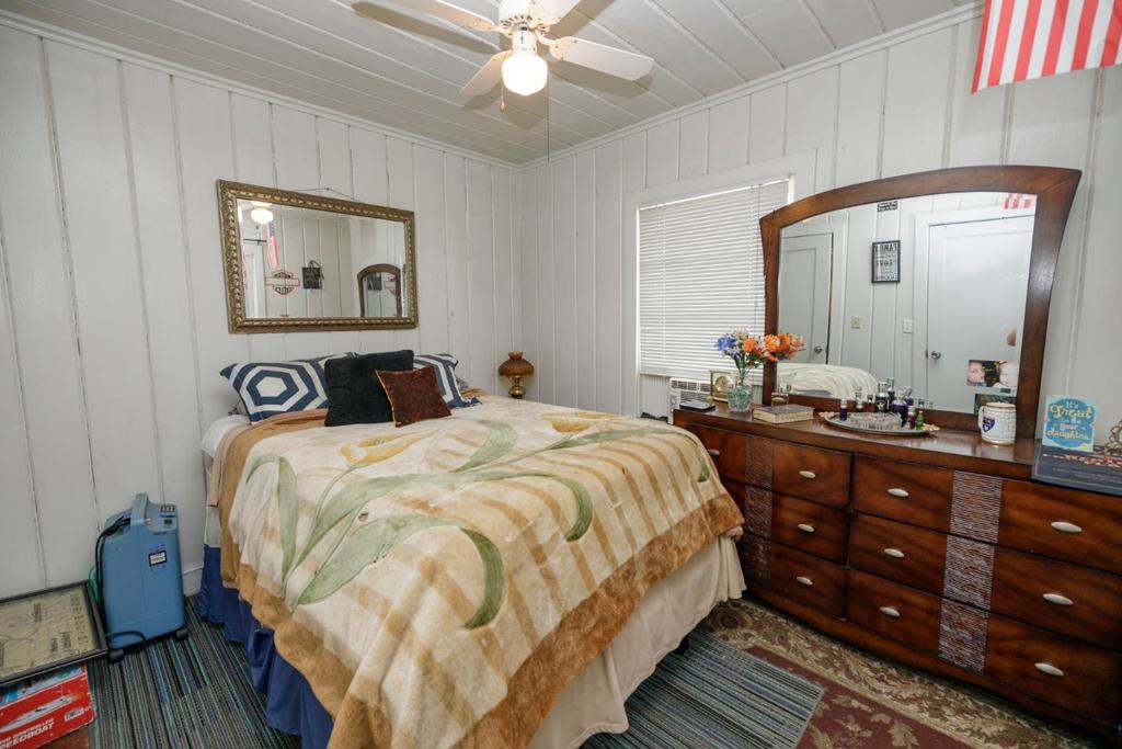 2523 5th St, Ceres, CA 95307