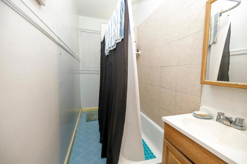 2523 5th St, Ceres, CA 95307