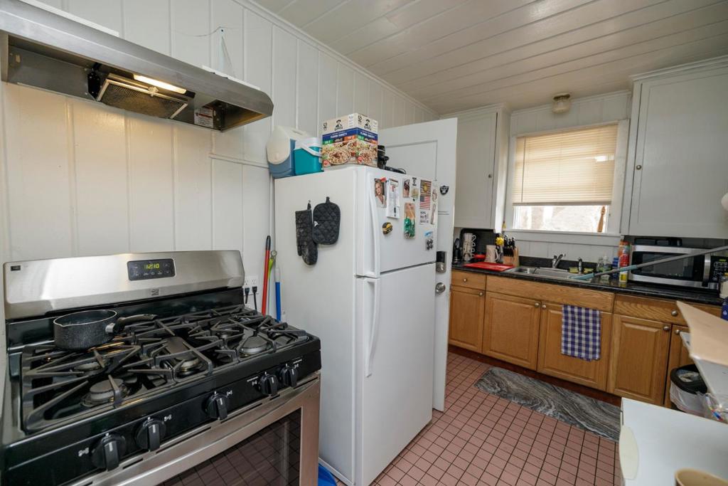 2523 5th St, Ceres, CA 95307