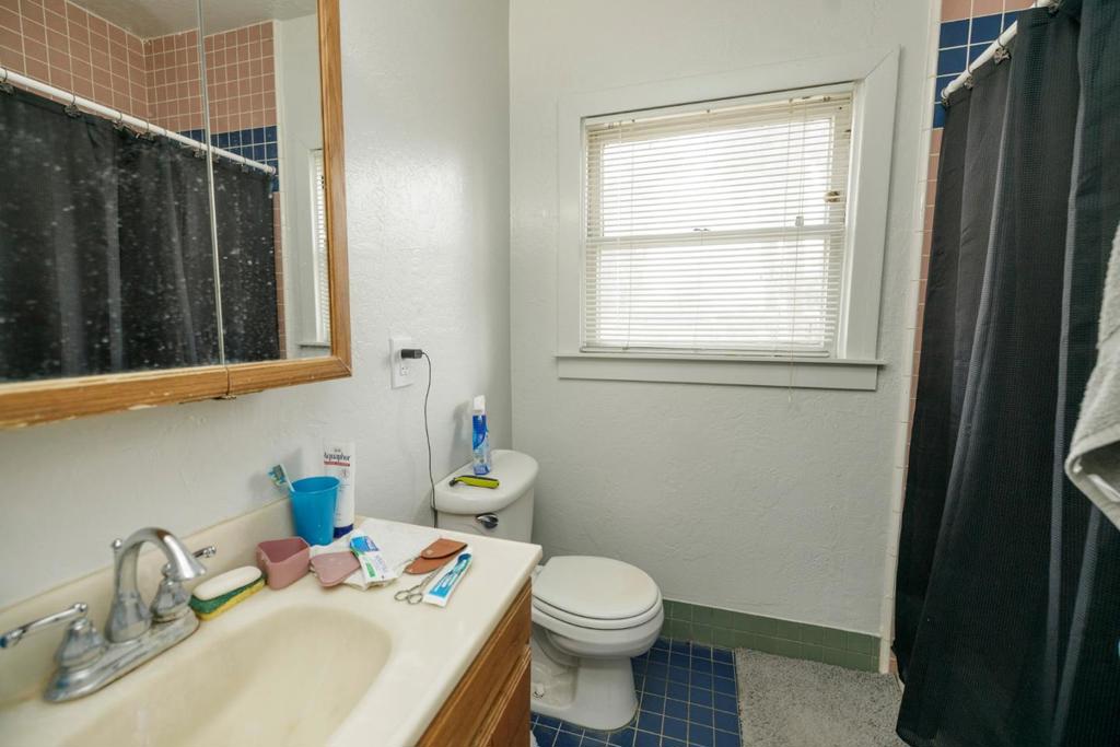 2523 5th St, Ceres, CA 95307