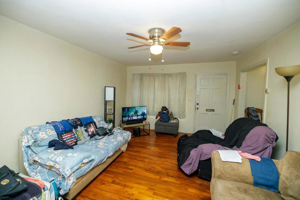 2523 5th St, Ceres, CA 95307