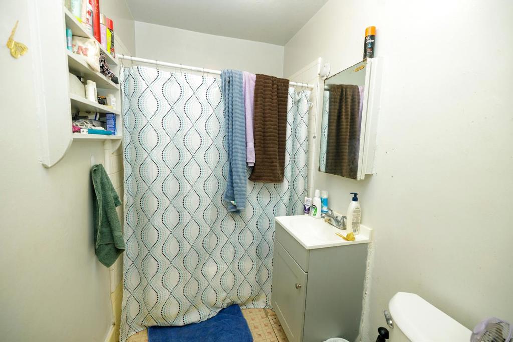 2523 5th St, Ceres, CA 95307