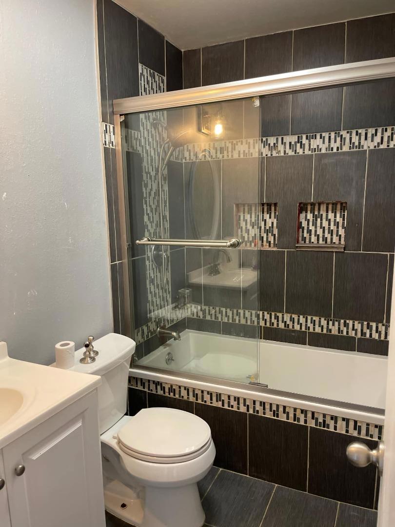 846 Del Monte Ct, Manteca, CA 95336
