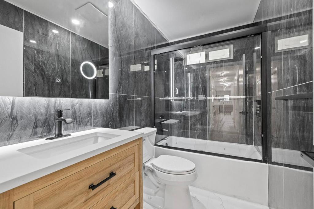 19501 Chaffee Cir, Groveland, CA 95321