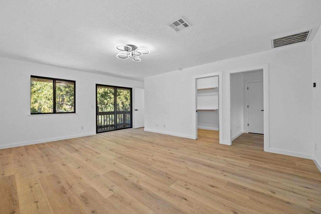 19501 Chaffee Cir, Groveland, CA 95321