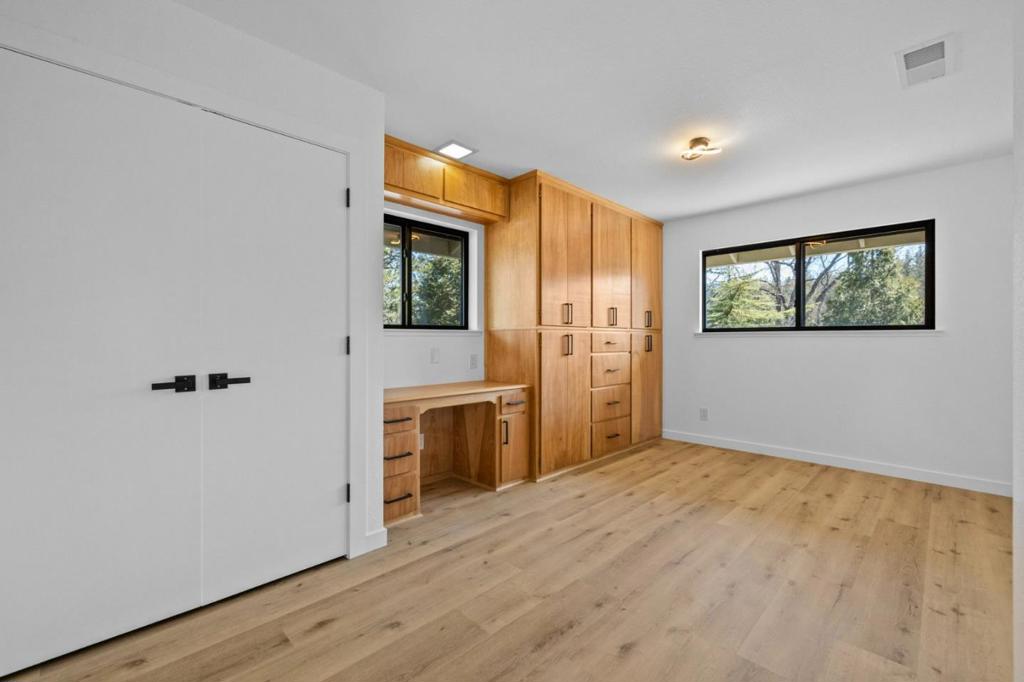 19501 Chaffee Cir, Groveland, CA 95321