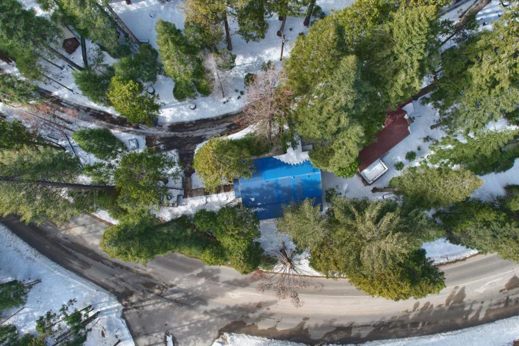 1144 Railroad Ln, Fish Camp, CA 93623