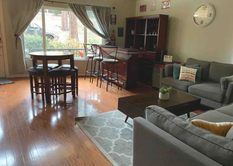 19418 Ferretti Rd, Groveland, CA 95321