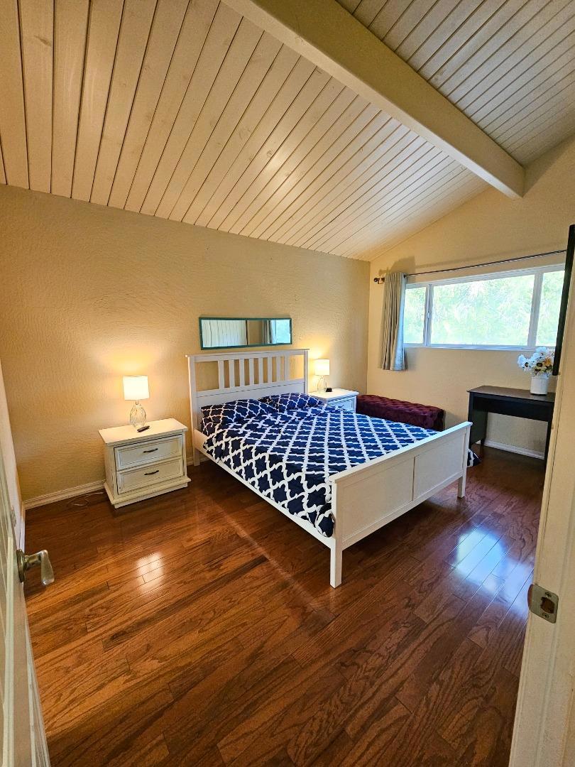 19418 Ferretti Rd, Groveland, CA 95321