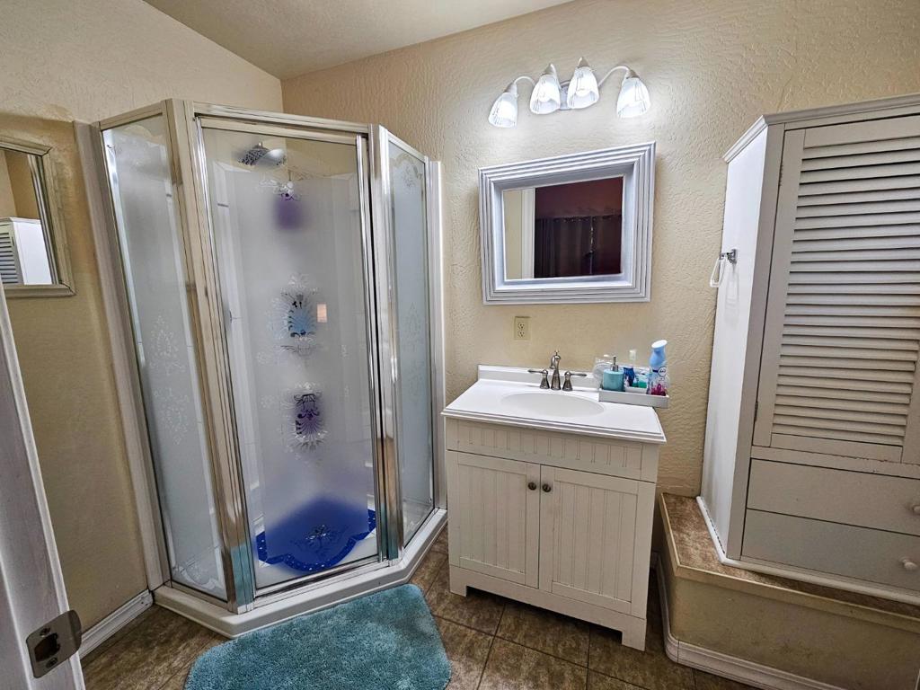 19418 Ferretti Rd, Groveland, CA 95321