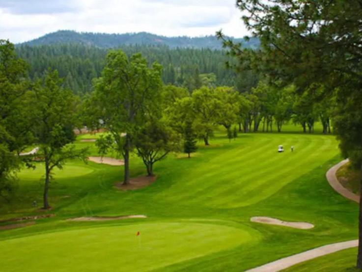 19418 Ferretti Rd, Groveland, CA 95321