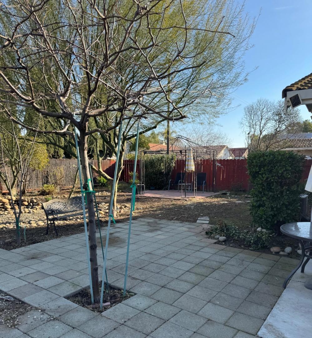 1338 Quail St, Los Banos, CA 93635