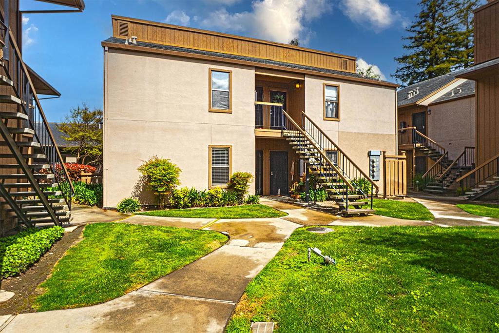 2905 Niagra St #168, Turlock, CA 95382