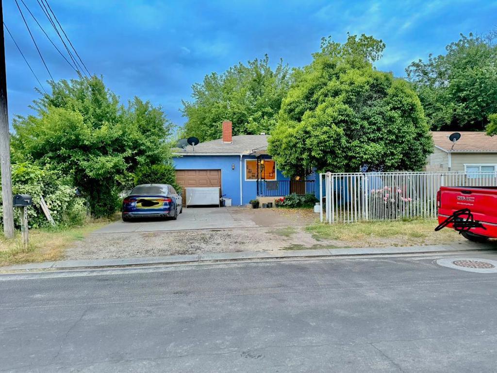 4208 Esmail Ave, Keyes, CA 95328