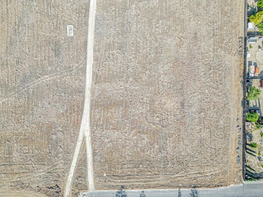 101 Amador St, Avenal, CA 93204