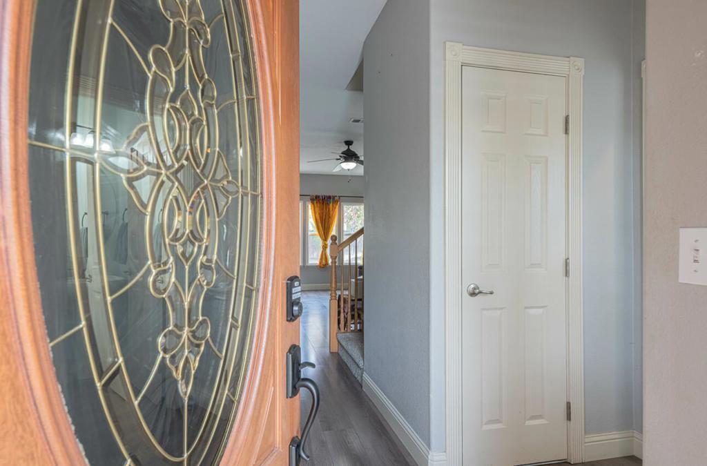 1416 San Rafael St, Los Banos, CA 93635