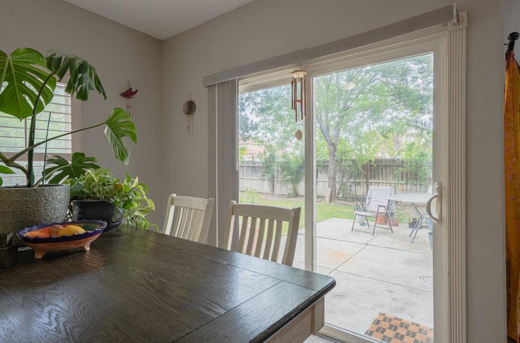 1416 San Rafael St, Los Banos, CA 93635