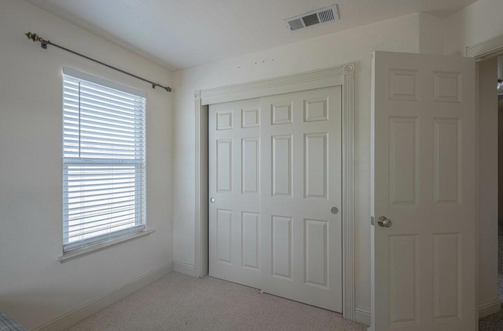 1416 San Rafael St, Los Banos, CA 93635